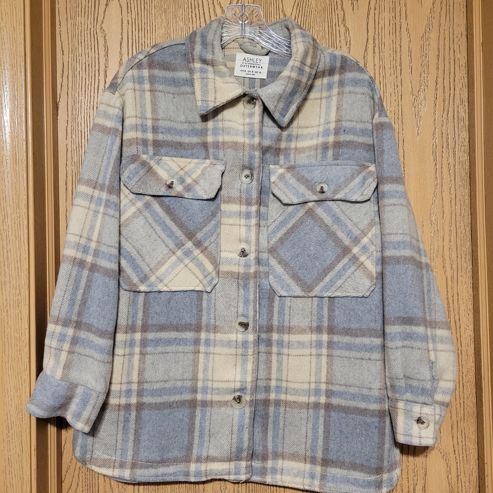 Ashley By 26 International Plaid Utility Jacket - Gray and Cream